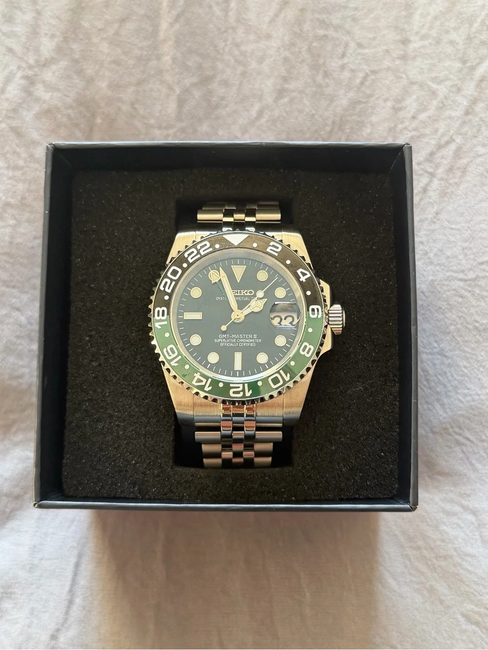 Seiko Mod: GMT Sprite